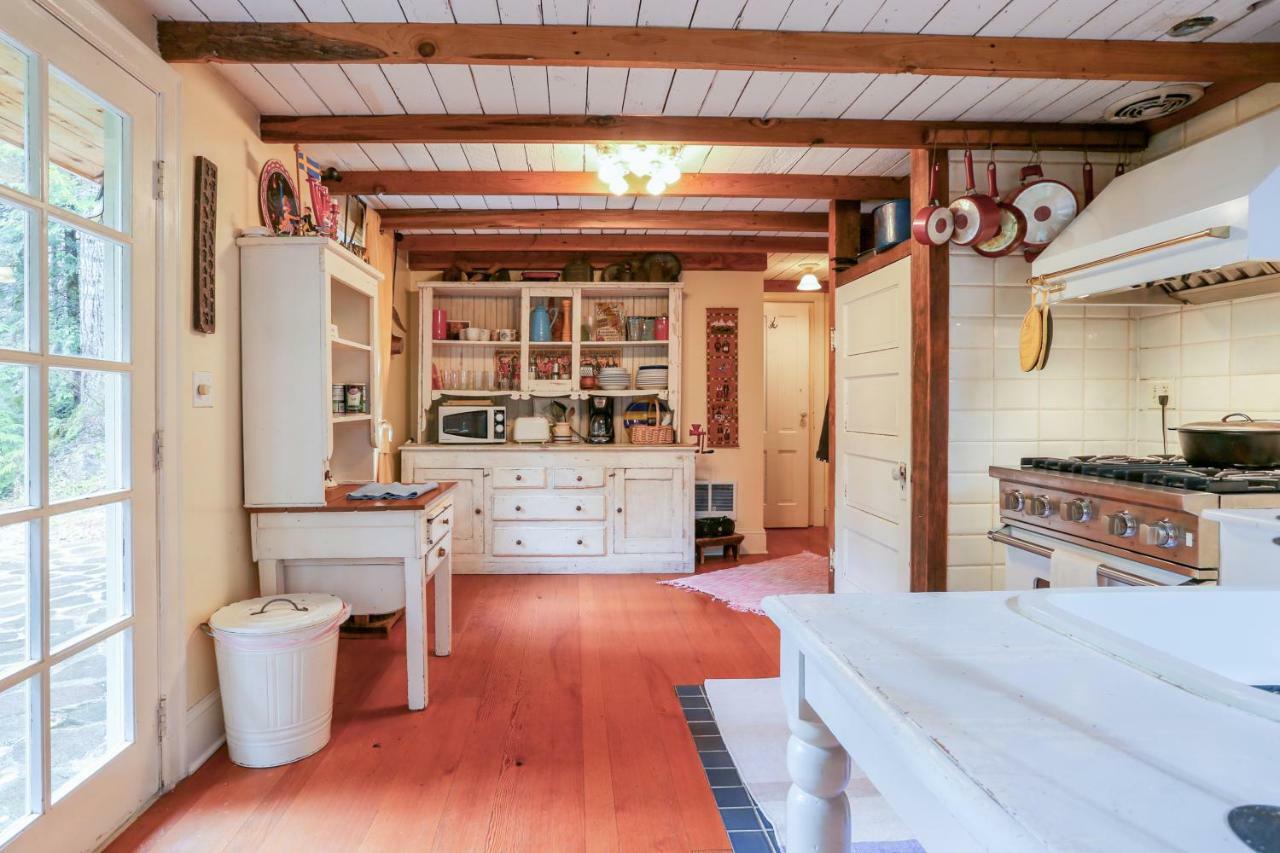 Swedish Stuga Vacation Rental Welches Bagian luar foto